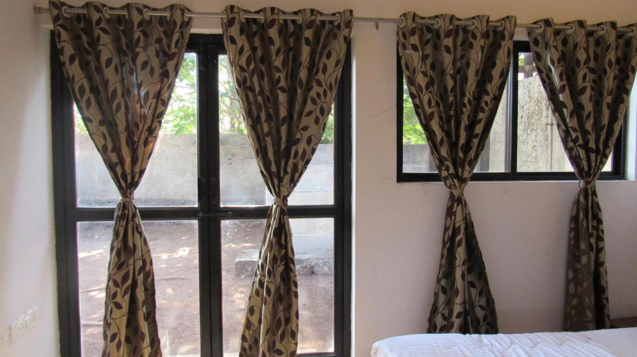 Retreat Chalets, The Nest, At Sparsh Resorts, Karjat Εξωτερικό φωτογραφία