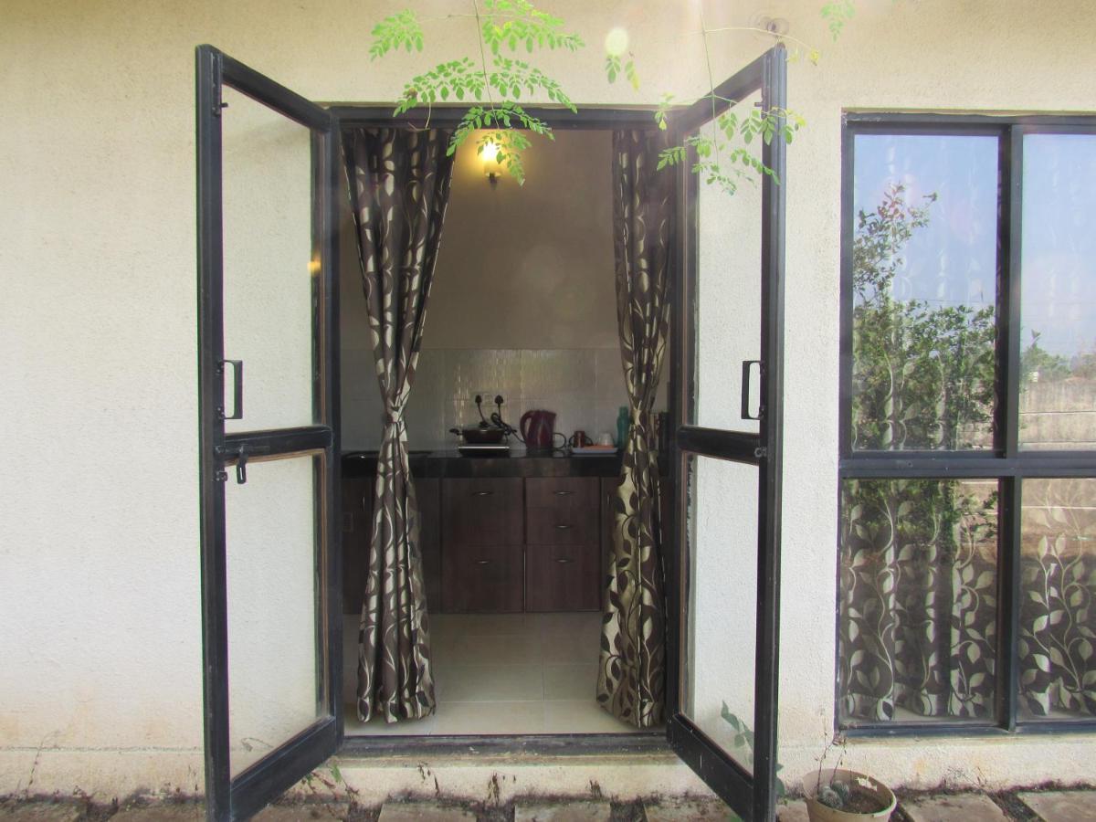 Retreat Chalets, The Nest, At Sparsh Resorts, Karjat Εξωτερικό φωτογραφία